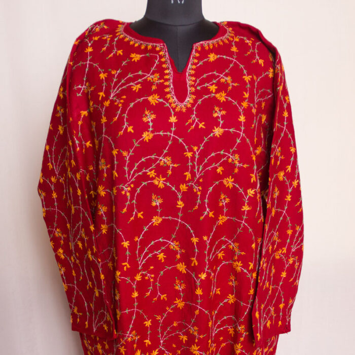 Maroon Jali Hand Sozni 56 Count Pheran