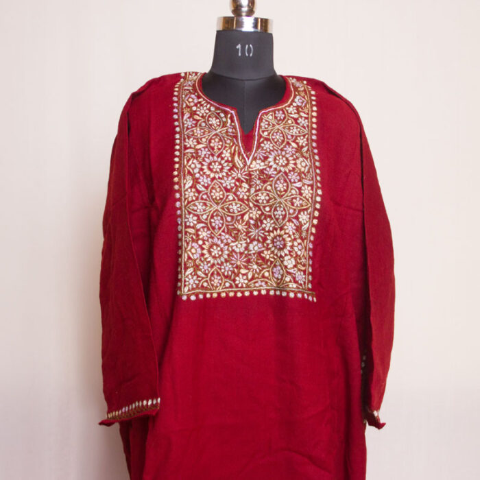 Maroon Hand Sozni 56 Count Pheran