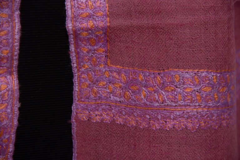 Pink Pashmina Intricate Sozni Work Stole - Image 2