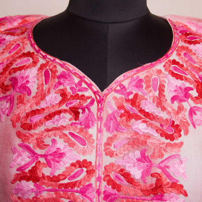 Gulabi Tie-Dye Cashmilon Aari Pheran - Image 3
