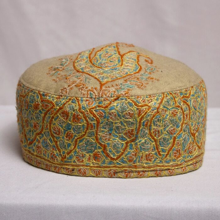 Akbari Toosha Hand Sozni Cap
