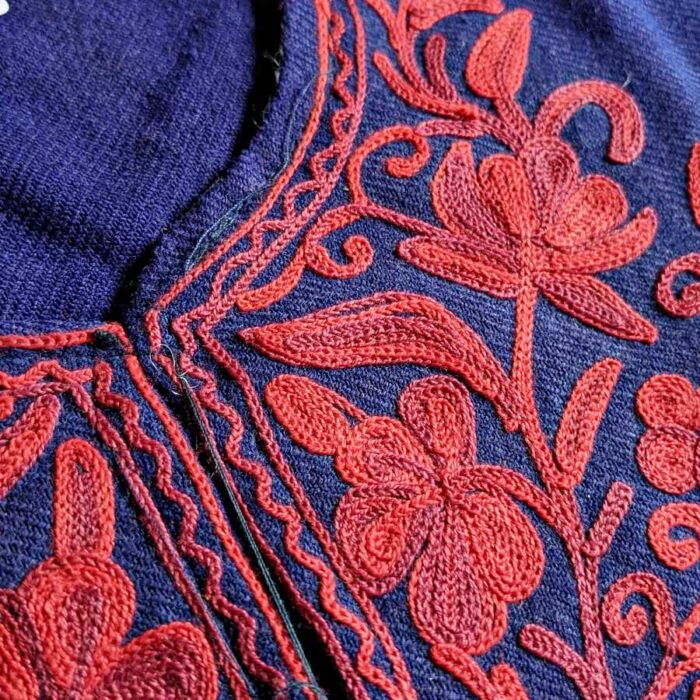 Navy Blue Flower Kids Traditional Kashmiri Pheran L19.5 - Image 2