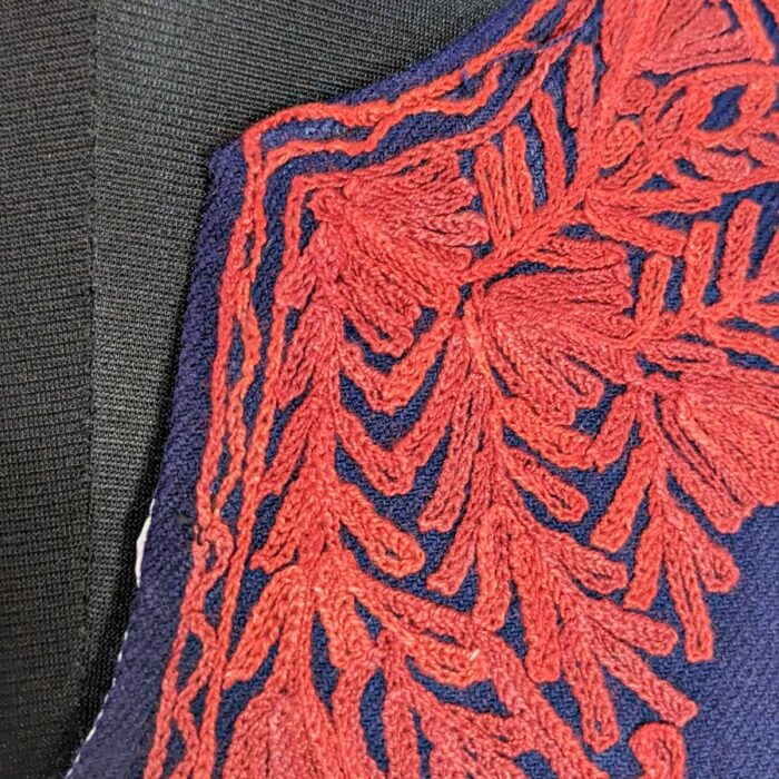 Dark Blue Cashmilon Pheran with Red Border Aari Work - Image 4