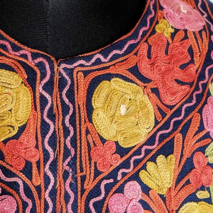 Dark Blue Multi Cashmilon Aari Pheran - Image 3