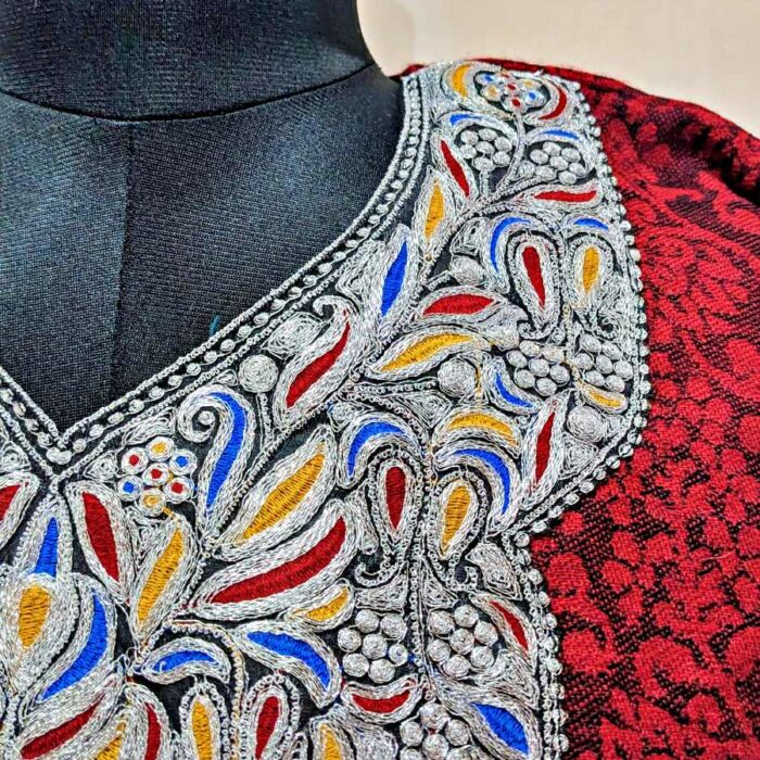 Premium Maroon Australian Wool Tilla Pheran With Lining - Image 5