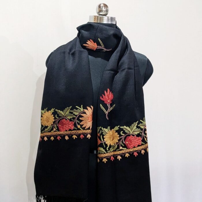 Black Wool Kashmiri Hand Ari Stole with Green Leaves - Image 5