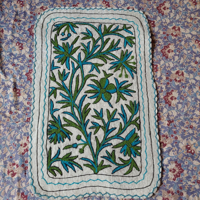 Sabz Nyul Handmade Wool Aari Namda Rug 3x2ft
