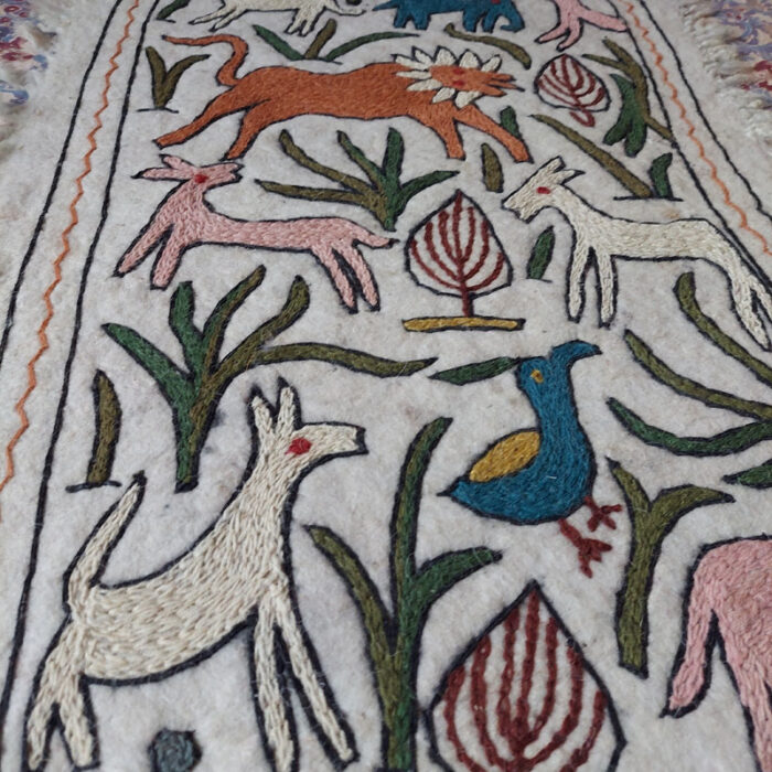 Animals Handmade Wool Aari Namda Rug 3x2ft - Image 3