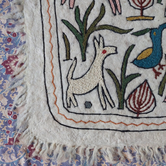 Animals Handmade Wool Aari Namda Rug 3x2ft - Image 2