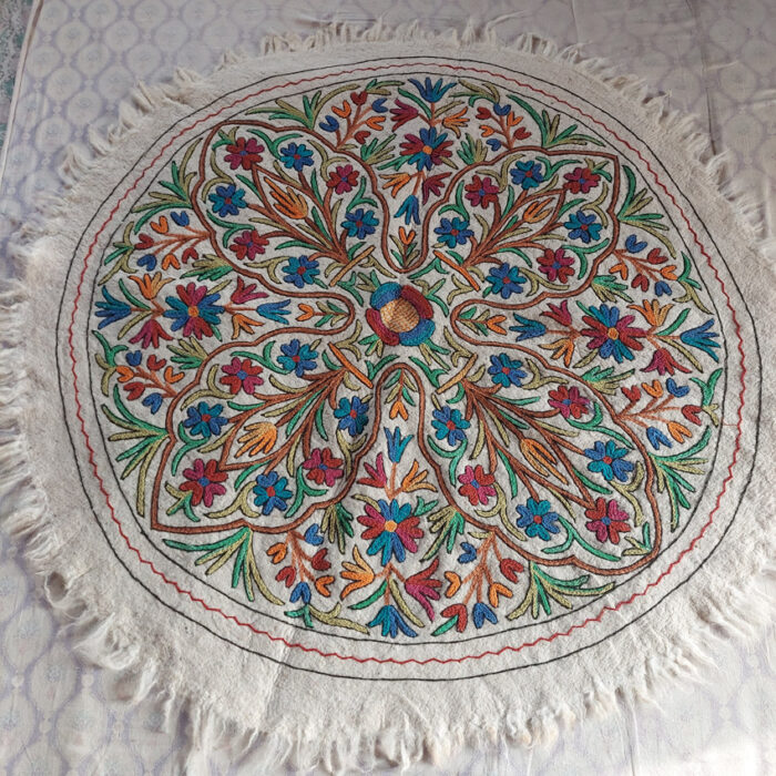 Char Minar Handmade Double Aari Embroidered Namda Rug 5ft