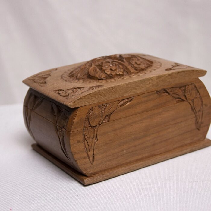 Posh Walnut Wood Box