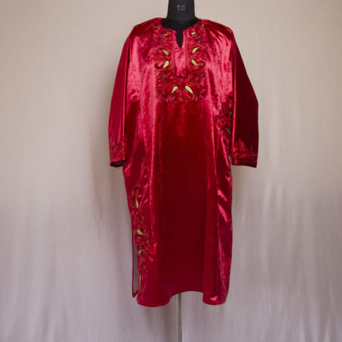 Red Velvet Chinari Aari Pheran - Image 2