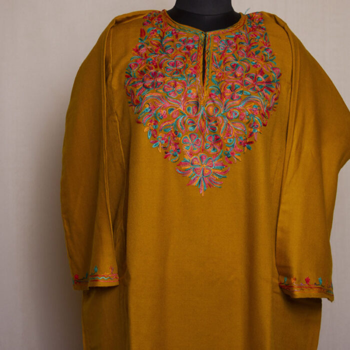 Mustard Qamash Cashmilon Aari Pheran