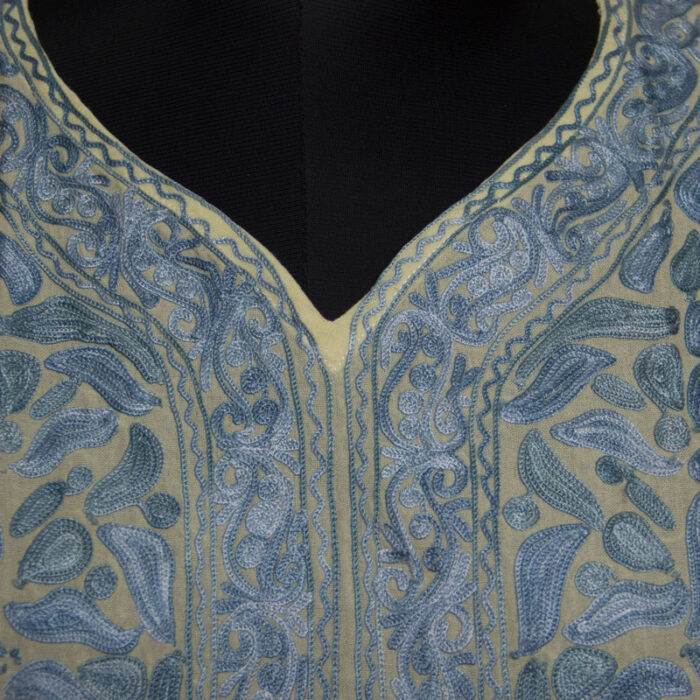 Offwhite Summer Cool Cotton Aari Kurta - Image 3