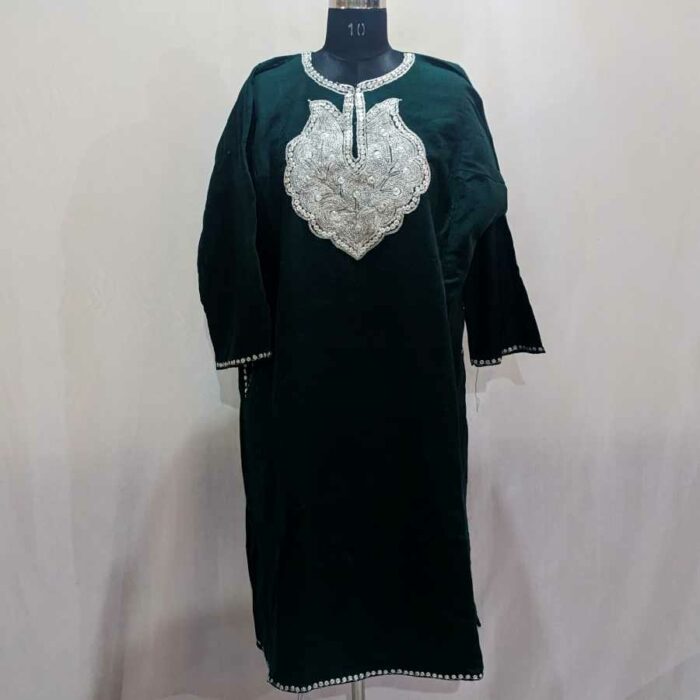 Gorgeous Green Cashmilon Silver Tilla Pheran - Image 2