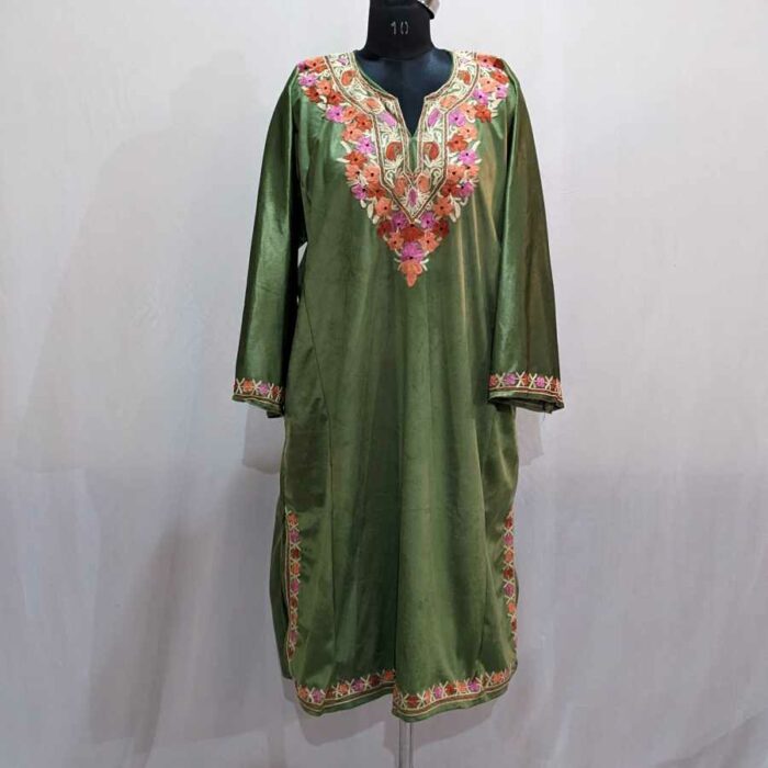 Gorgeous Gree Velvet Aari Pheran