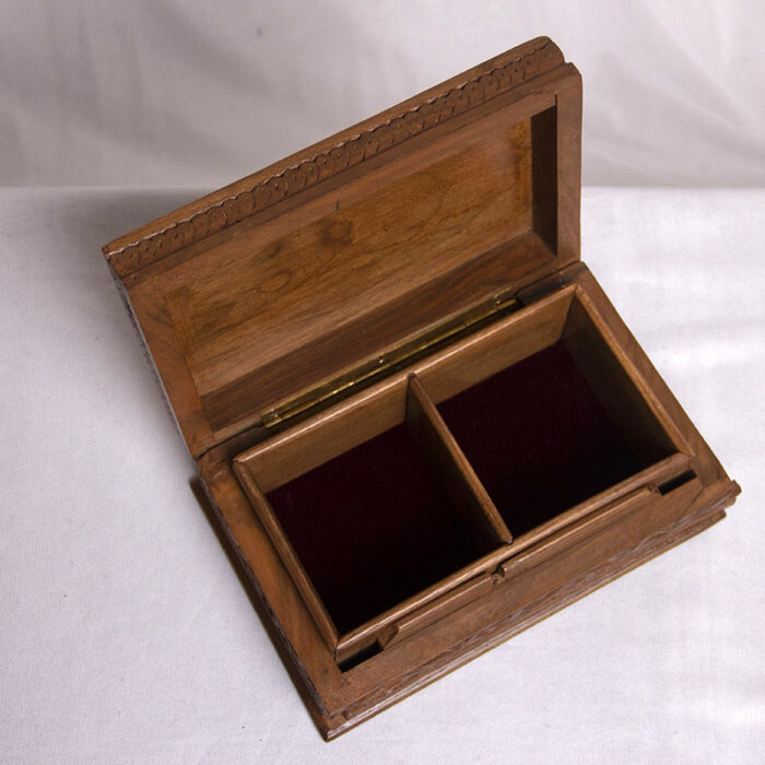 Doldar Handmade Walnut Wood Jewelry Box - Image 3