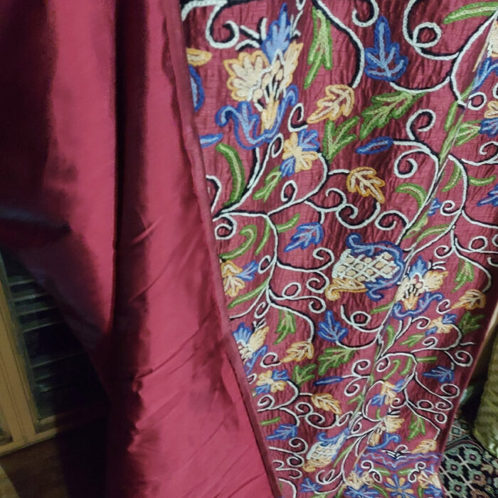 Luxury Maroon Hand Crewel Silk Curtain - Image 5