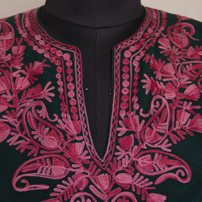 Dark Green Posh Kashmiri Poncho With Aari Embroidery - Image 2