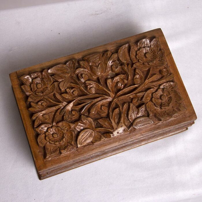 Doldar Handmade Walnut Wood Jewelry Box - Image 2
