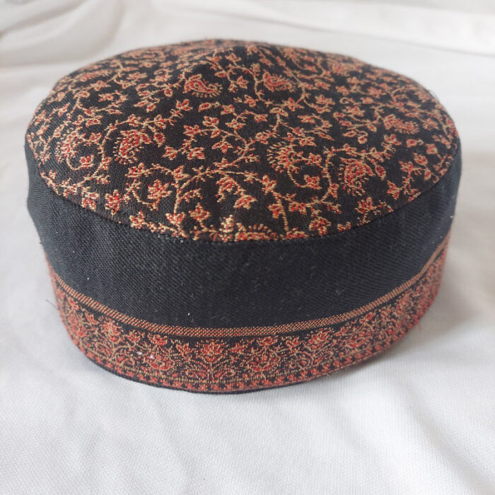 Black Shah Makhdoomi Kani Cap