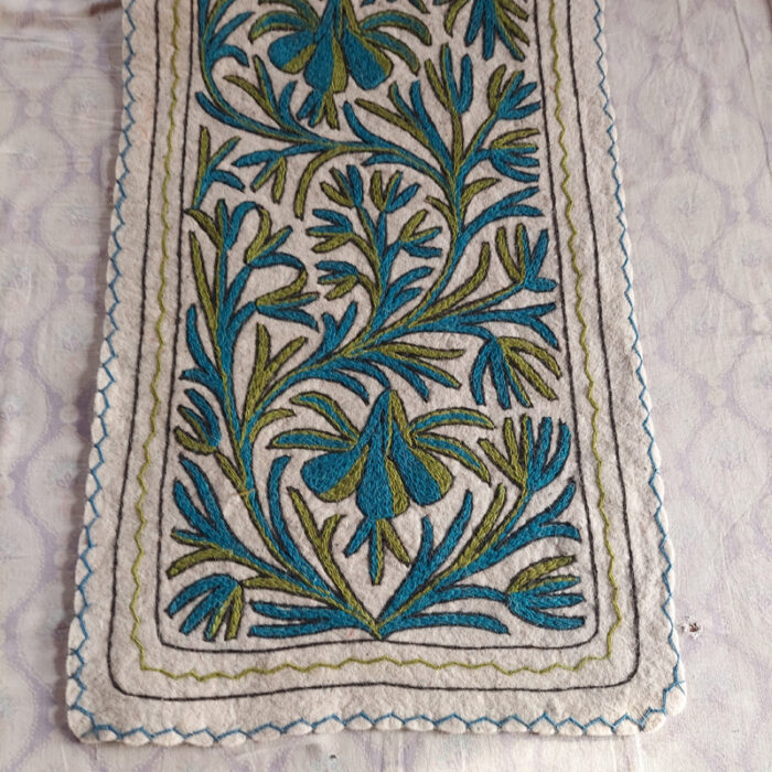 Posh Namda Runner Rug 6x2 Kashmiri Handmade - Image 2