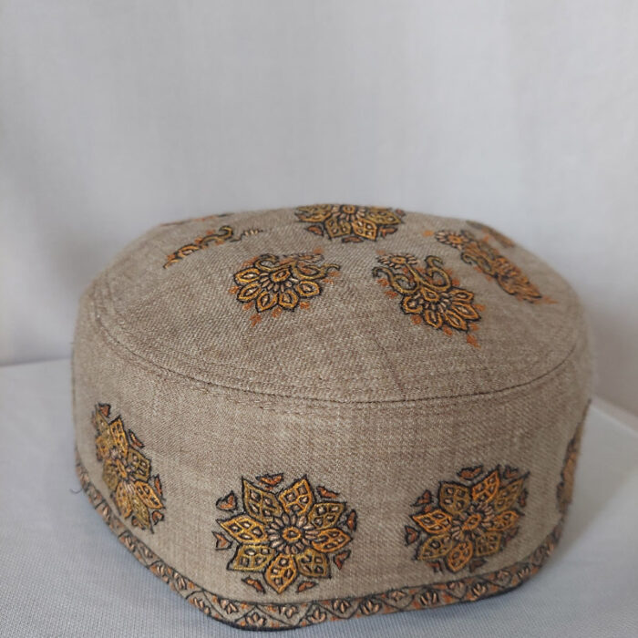 Toosa Rang Pure Pashmina Hand Sozni Cap