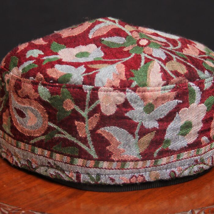 Maroon Kani Cap