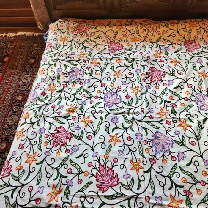 Lavendar Chinar Single Bedcover with Hand Crewel Embroidery - Image 2