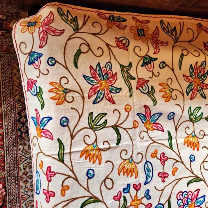 Posh Single Bedcover with Hand Crewel Embroidery - Image 4