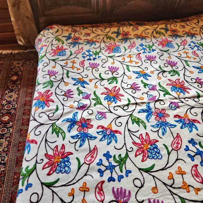 Posh Lokut Violet Single Bedcover with Hand Crewel Embroidery - Image 4