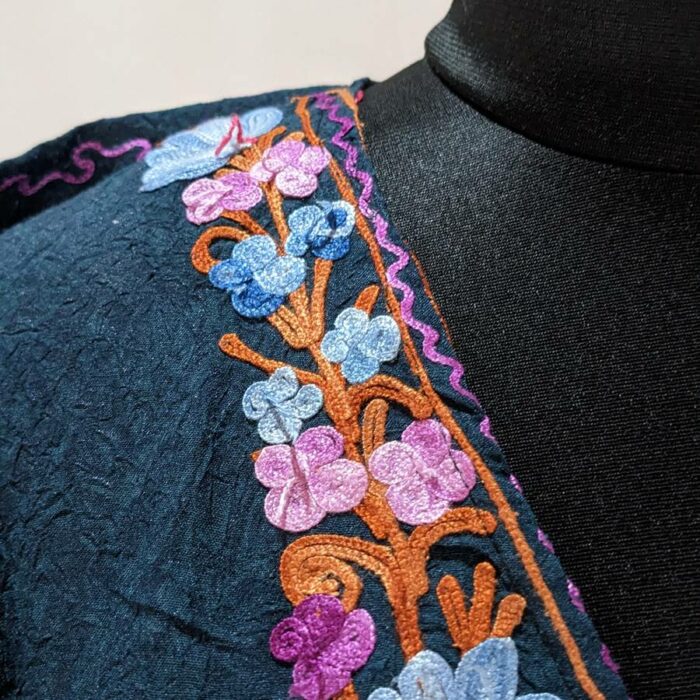 Dark Blue Green Crush Cotton Aari Work Kaftan L52 - Image 2