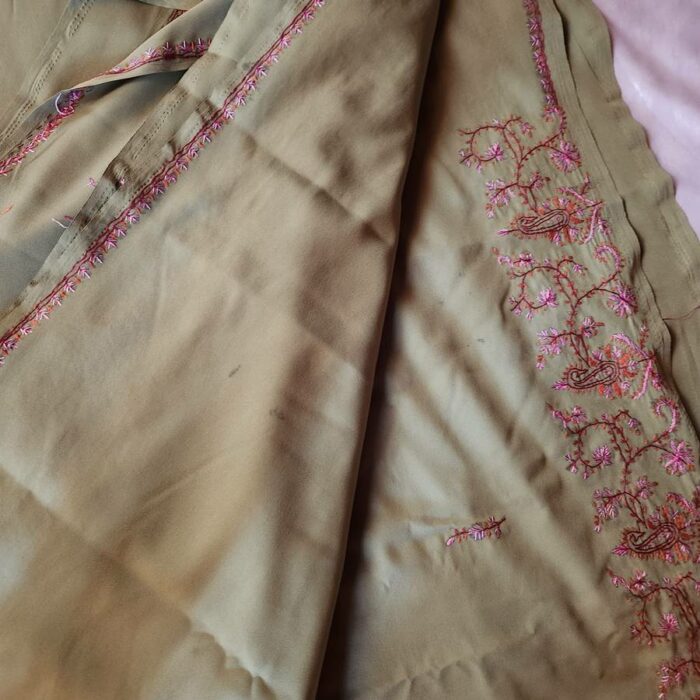 Green Crepe Sozni Embroidered Saree - Image 3