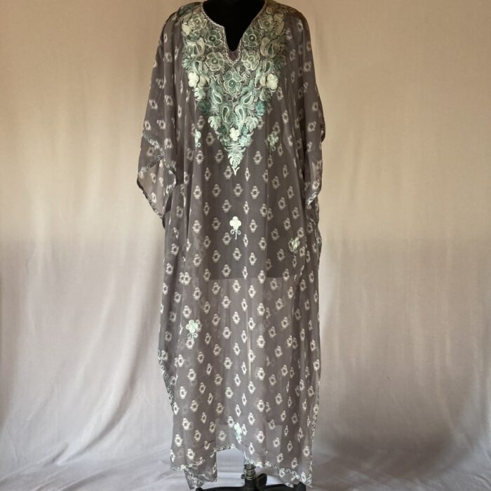 Georgette Aari Work Kaftan Top L53 - Image 3