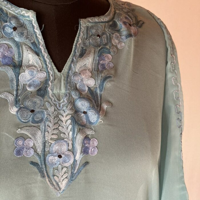 Georgette Aari Work Kaftan Top L48 - Image 3