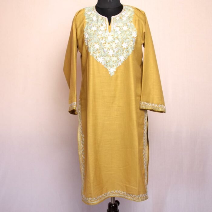 Naseem Ruby Cotton Aari Kurta - Image 2