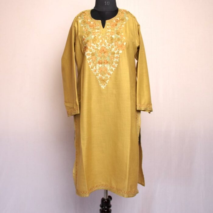 Light Green Ruby Cotton Aari Kurta - Image 2