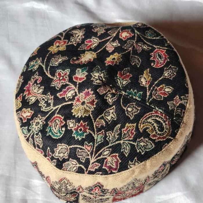 Black Border Kani Cap - Image 2