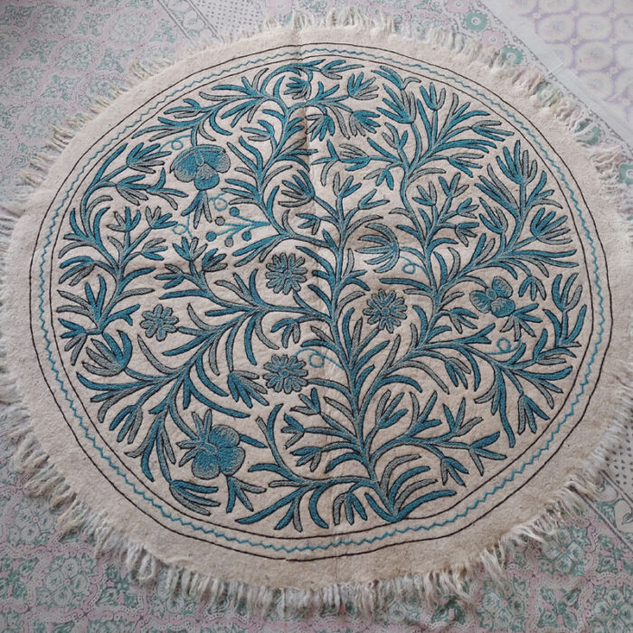 Blue Round Namda 5ft Handmade Pure Wool Aari Embroidered Rug