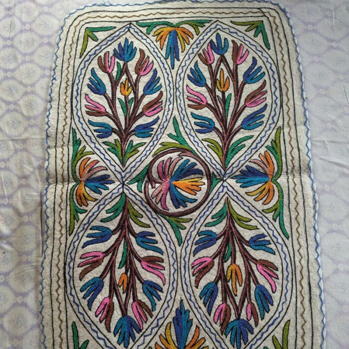 5x3 Gurezi Handmade Aari Embroidered Wool Namda