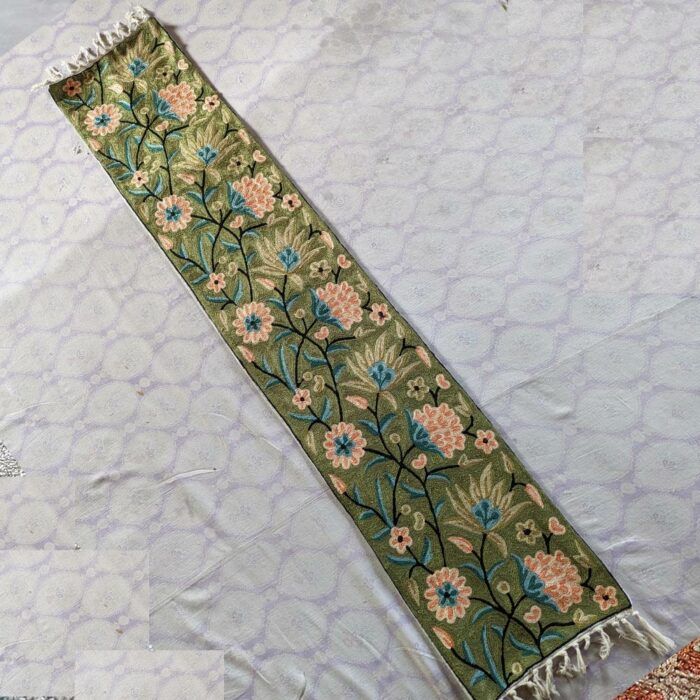 Sabz Chainstitch Silk Handmade Runner 5×1 ft