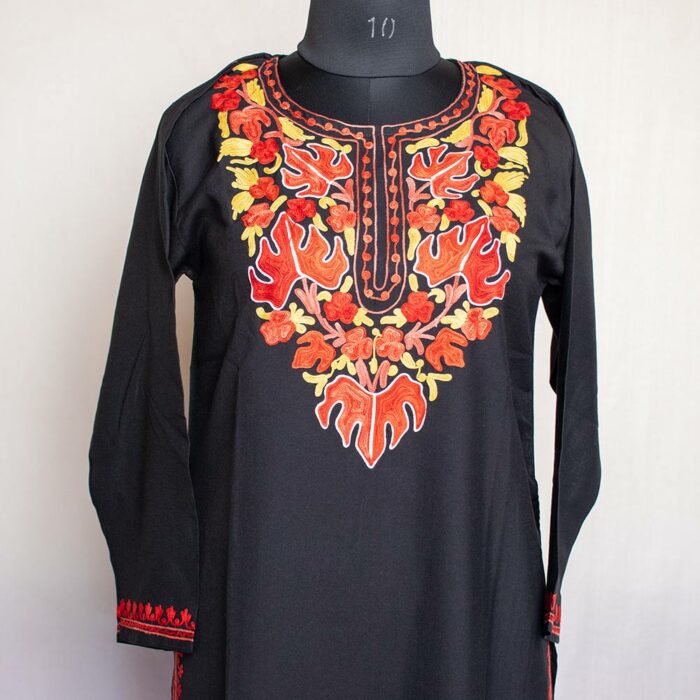 Black Chinar Summer cool Kashmiri Aari Kurta