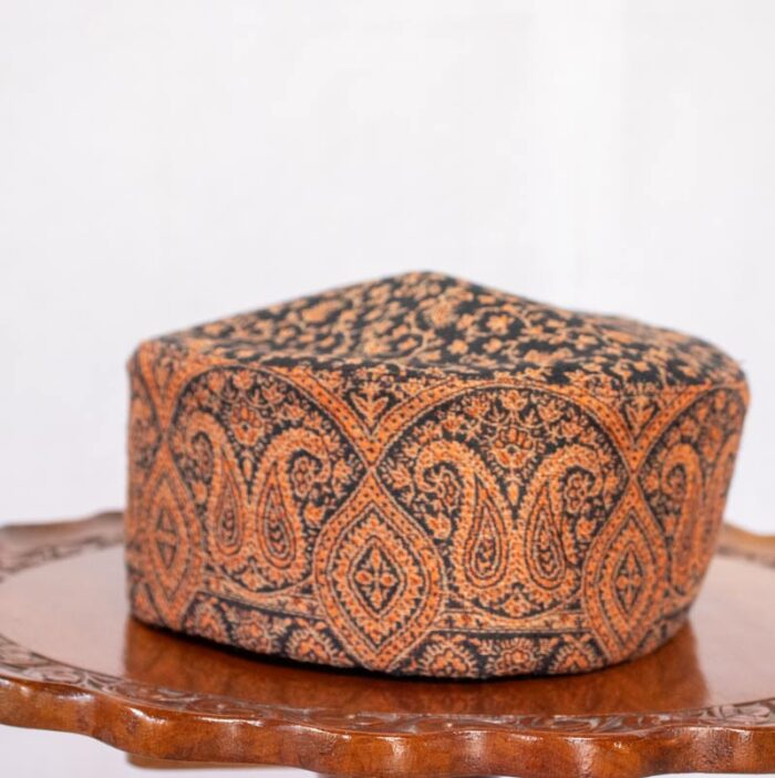 Black Gurez Kani Cap