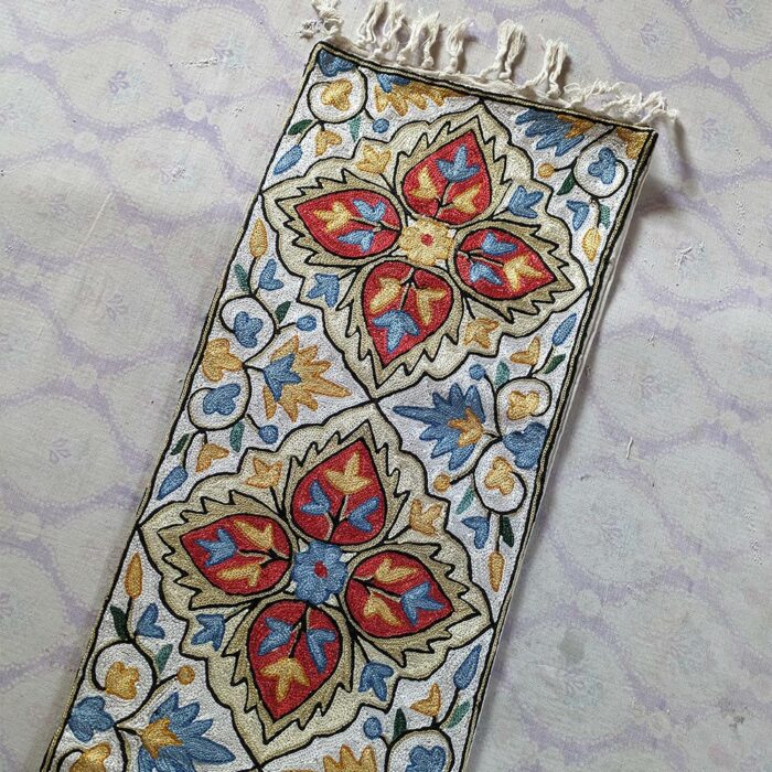 CharPosh Chainstitch Silk Handmade Runner 4×1 ft - Image 2