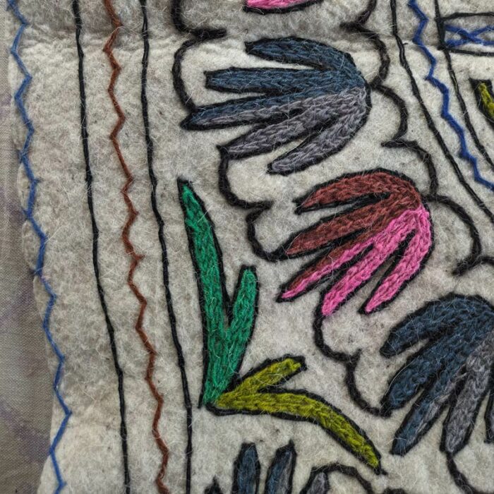 5x3 Shahi Handmade Aari Embroidered Wool Namda - Image 2