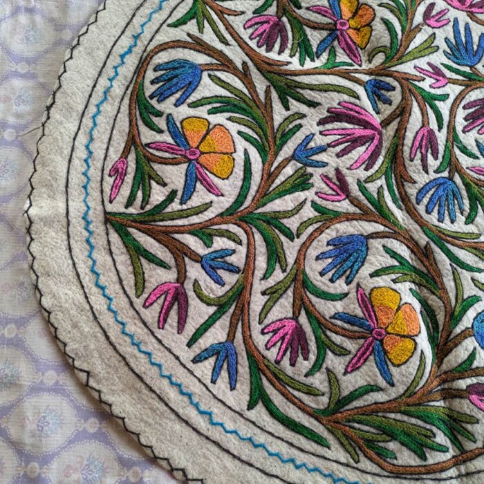 Khilanmarg Handmade Aari Embroidered Wool Namda 4ft - Image 2