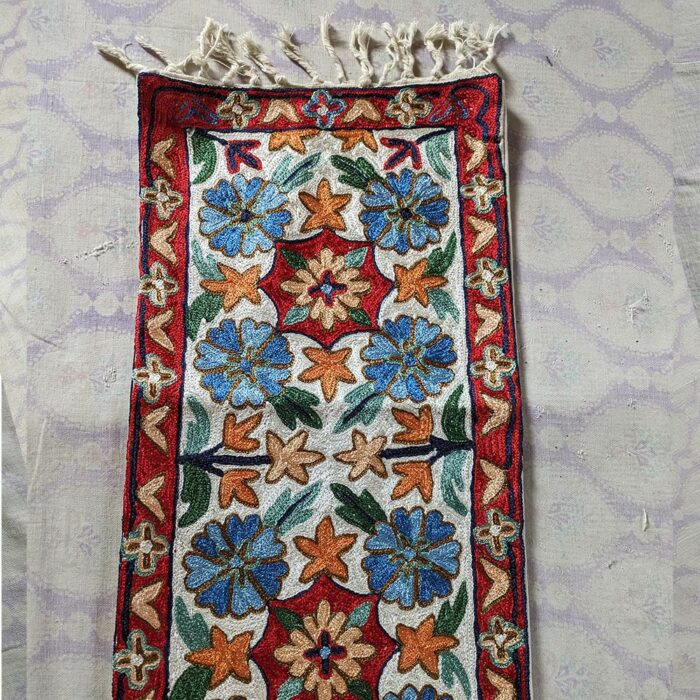 Posh Chainstitch Silk Handmade Runner 4×1ft - Image 2