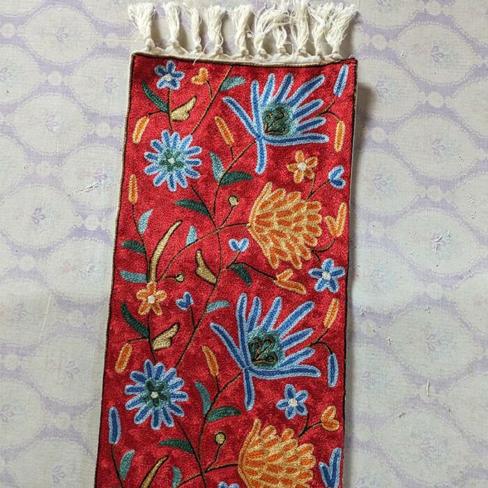 Wazul Chainstitch Silk Handmade Runner 4×1 ft - Image 2