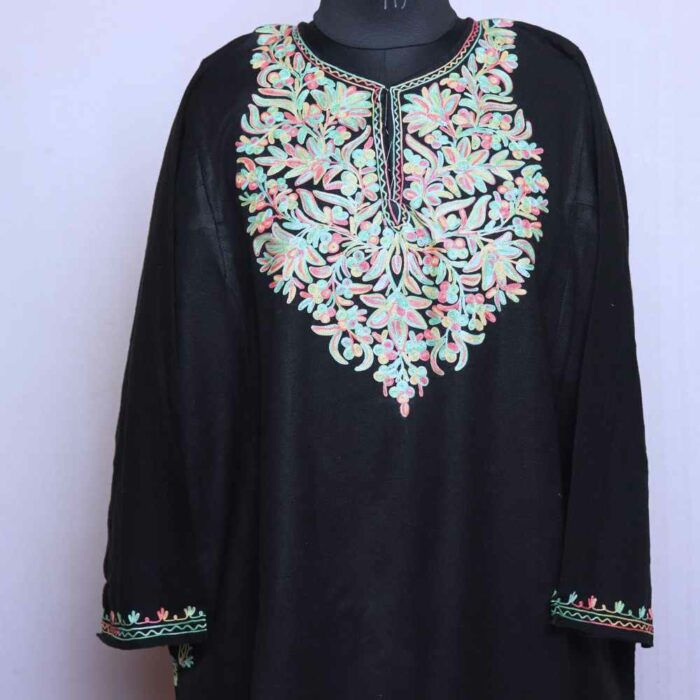 Enchanting Kashmiri Black Cashmilon Aari Pheran