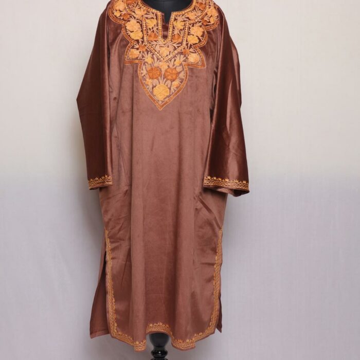 Brown Aari Velvet Pheran - Image 2